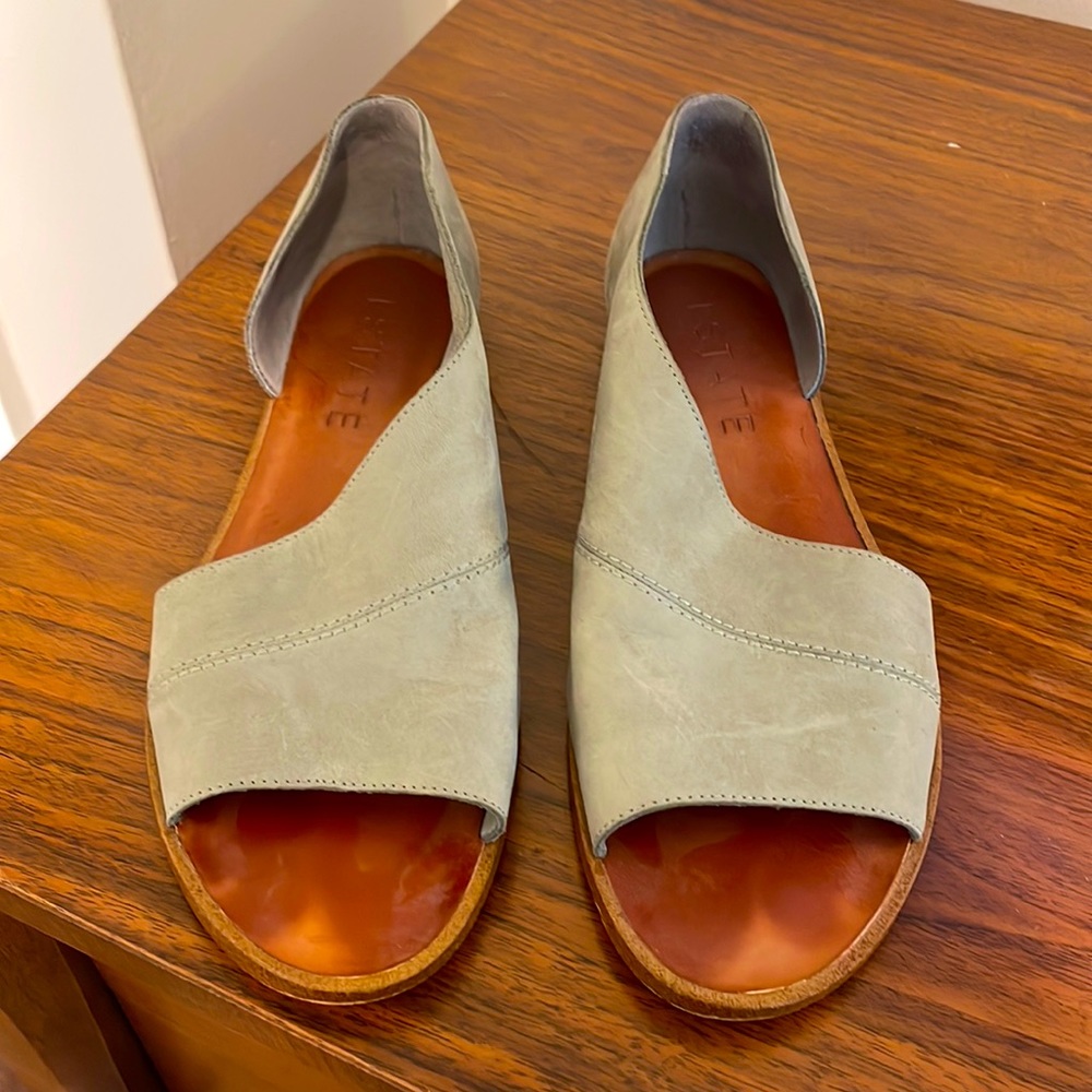 1. State Calvin Leather Slip On Sandals